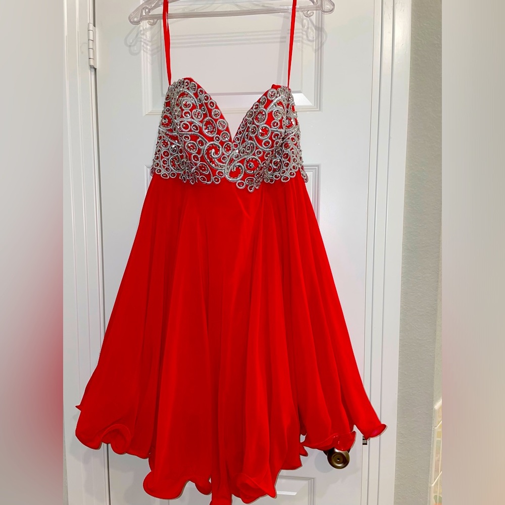 Red Semi-Formal/Formal A-Line Strapless Dress